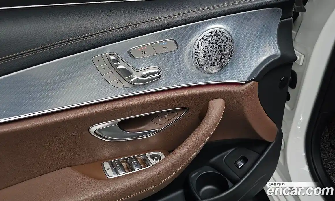 Mercedes-Benz E-Class 2021 2.0 гидро, фото 18
