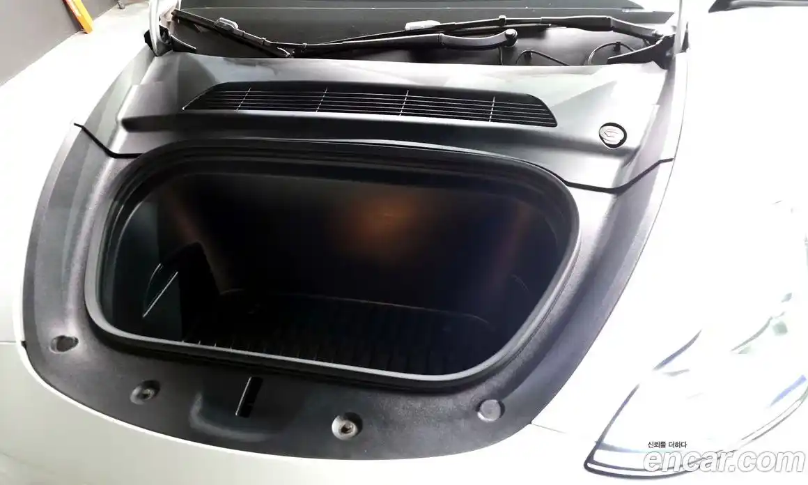 Tesla Model Y 2023 0.2 гидро в Москве № 766469, фото 6