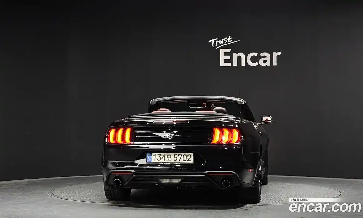 Ford Mustang 2021 2.3 гидро в Москве № 767647, фото 4