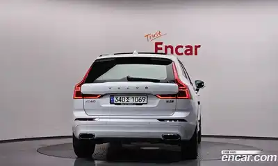 Volvo XC60 2021 2.0 гидро в Москве № 801861, миниатюра 3