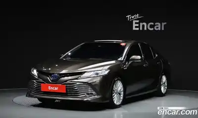 Toyota Camry, 2018