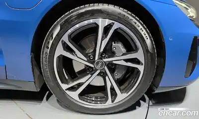 Audi e-tron GT 2021 0.1 гидро в Москве № 823095, миниатюра 5