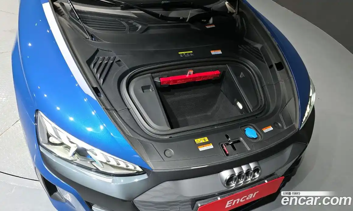 Audi e-tron GT 2021 0.1 гидро в Москве № 823095, фото 6