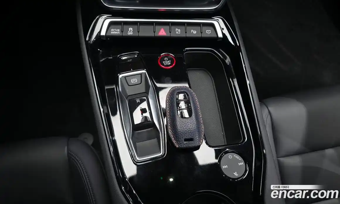 Audi e-tron GT 2021 0.1 гидро в Москве № 823095, фото 9