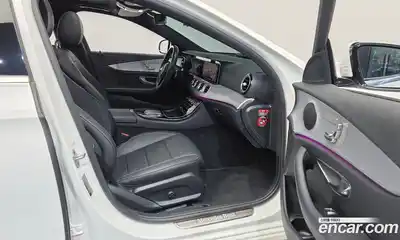 Mercedes-Benz E-Class 2021 2.0 гидро, миниатюра 11