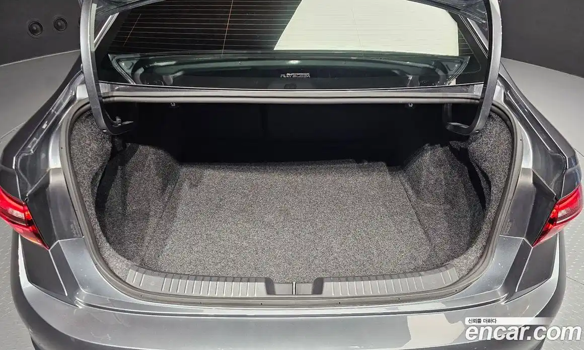 Volkswagen Jetta 2024 1.5 гидро в Москве № 862227, фото 20