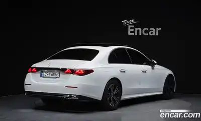 Mercedes-Benz E-Class 2025 2.0 гидро, миниатюра 2