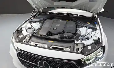 Mercedes-Benz E-Class 2025 2.0 гидро, миниатюра 6