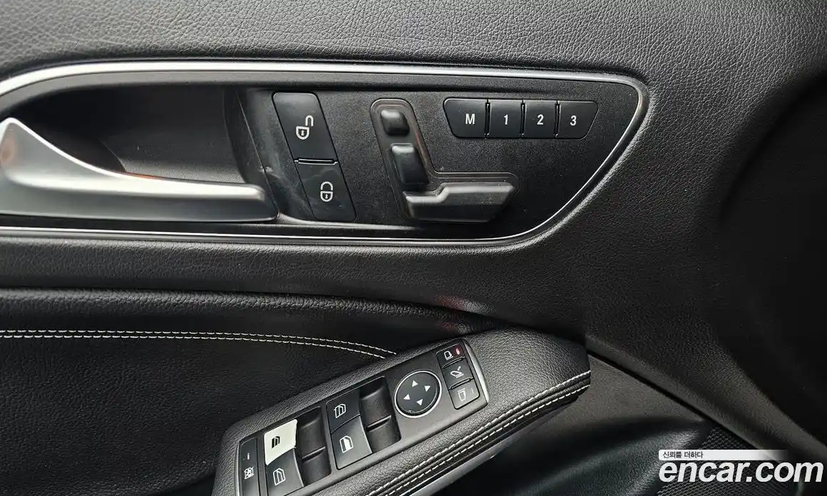 Mercedes-Benz GLA-Class 2015 2.1 гидро в Москве № 893228, фото 18
