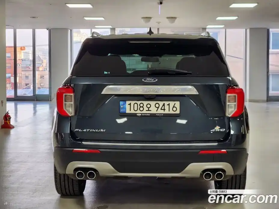 Ford Explorer 2022 3.0 гидро в Москве № 897061, фото 4