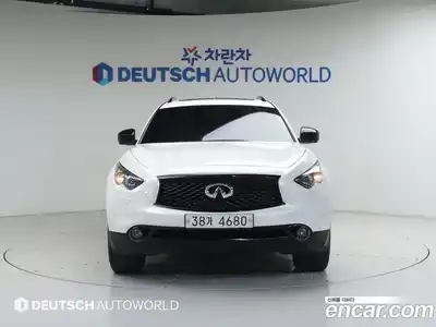 Infiniti QX70 2017 3.7 гидро в Москве № 897360, миниатюра 3