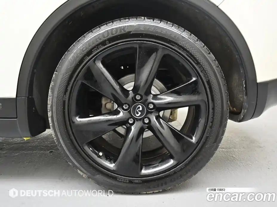 Infiniti QX70 2017 3.7 гидро в Москве № 897360, фото 5