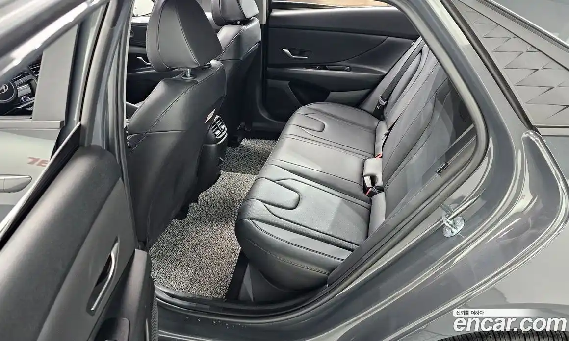 Hyundai Avante 2024 1.6 гидро в Москве № 926343, фото 12