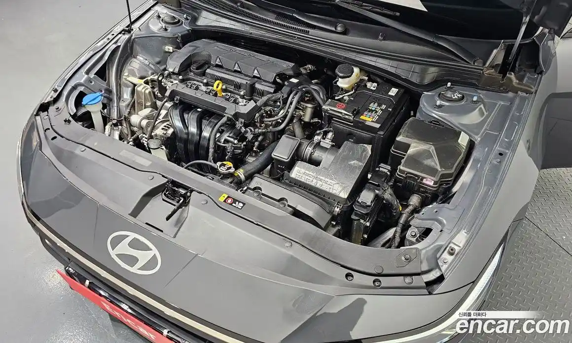 Hyundai Avante 2024 1.6 гидро в Москве № 926343, фото 6