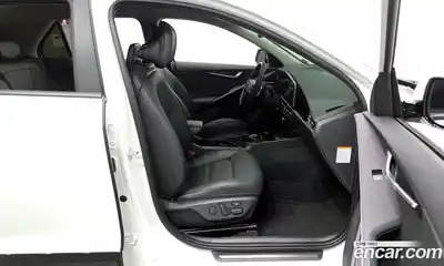 Kia Niro 2025 1.6 Автомат в Москве № 928312, миниатюра 11