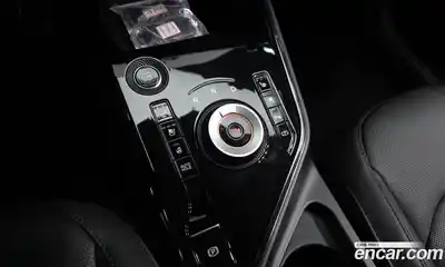 Kia Niro 2025 1.6 Автомат в Москве № 928312, миниатюра 9