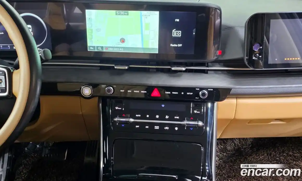 Kia Canival 2022 3.5 Автомат в Москве № 929929, фото 14