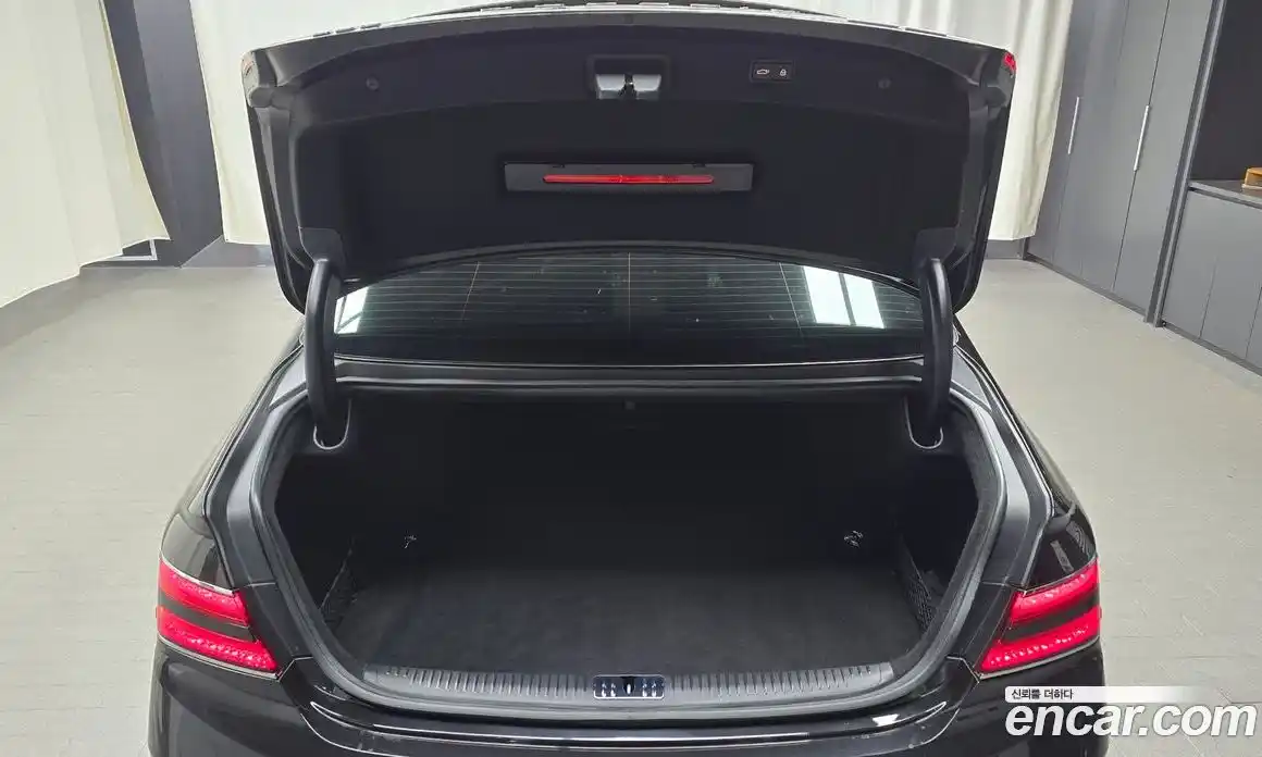 Genesis G90 2019 3.8 Автомат в Москве № 931130, фото 20