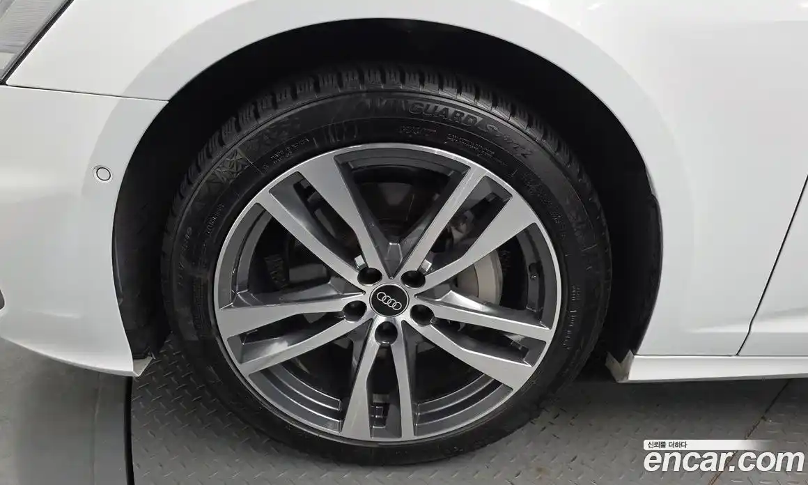 Audi A6 2023 2.0 Автомат в Москве № 970399, фото 4