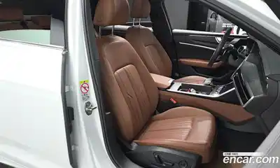 Audi A6 2023 2.0 Автомат в Москве № 970399, миниатюра 9