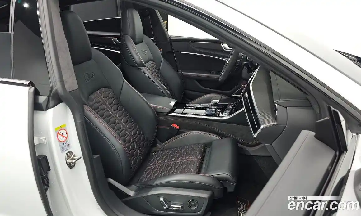 Audi RS7 2021 4.0 гидро в Москве № 970529, фото 10