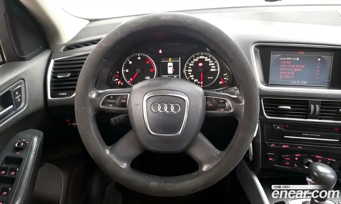 Audi Q5 2012 2.0 Автомат в Москве № 971052, фото 14