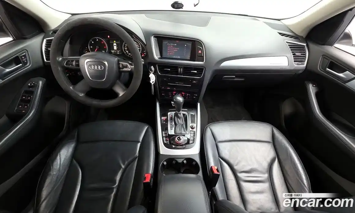 Audi Q5 2012 2.0 Автомат в Москве № 971052, фото 7