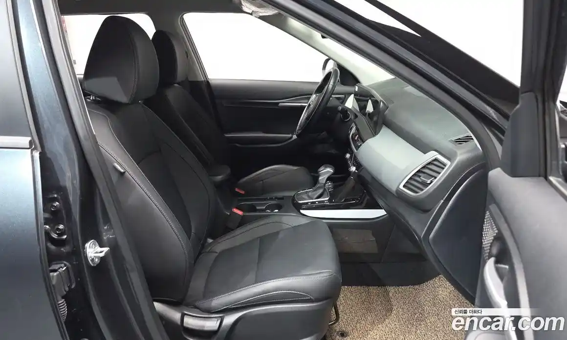 Kia Seltos 2023 1.6 Автомат в Москве № 972229, фото 10