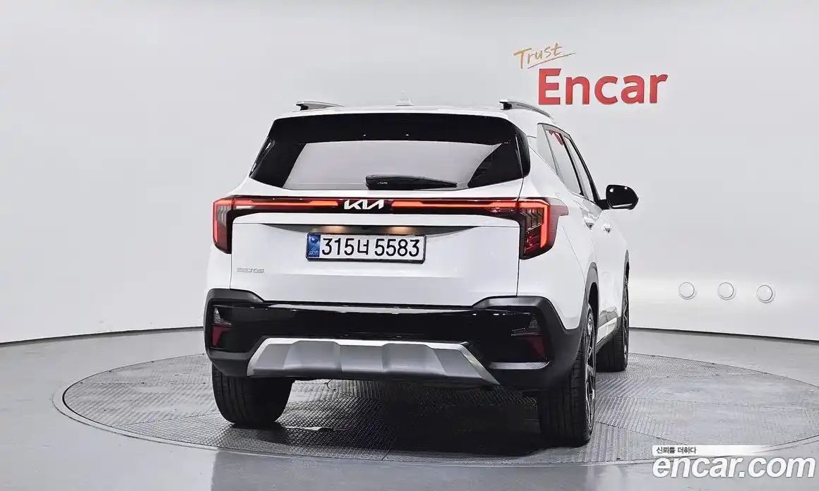 Kia Seltos 2024 1.6 Автомат в Москве № 972583, фото 4