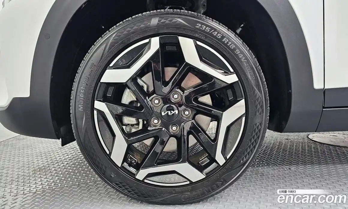 Kia Seltos 2024 1.6 Автомат в Москве № 972583, фото 5