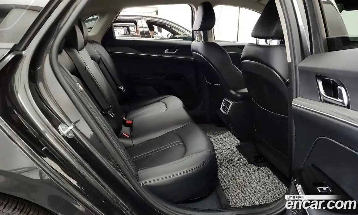 Kia K5 2024 2.0 Автомат в Москве № 972930, фото 12