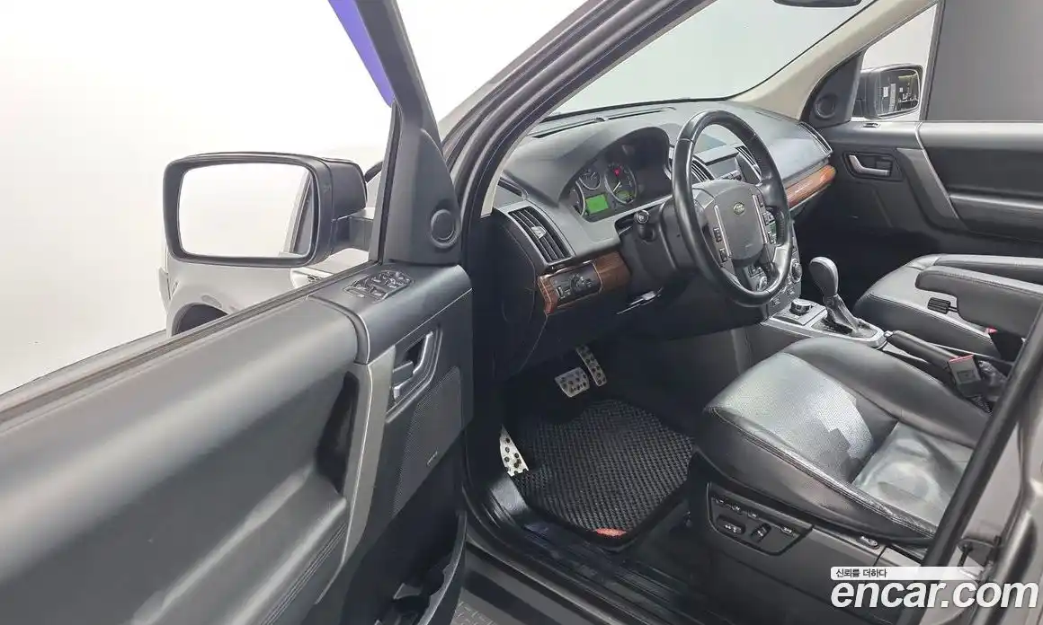 Land Rover Freelander 2010 2.2 гидро в Москве № 975702, фото 12