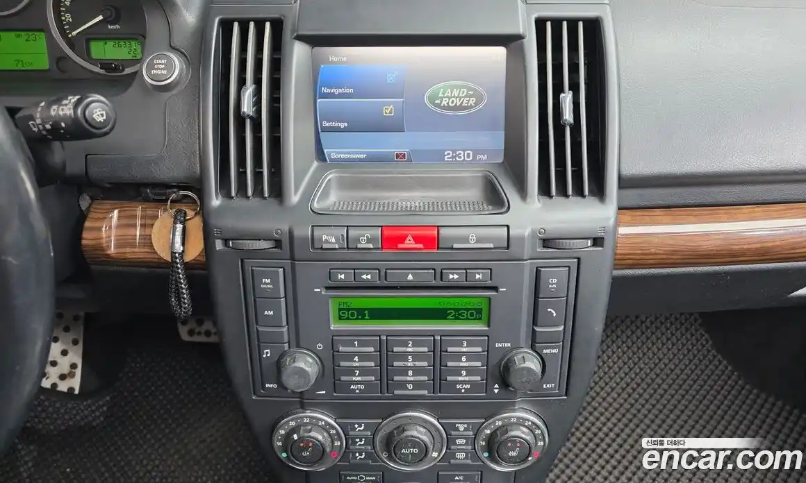 Land Rover Freelander 2010 2.2 гидро в Москве № 975702, фото 16