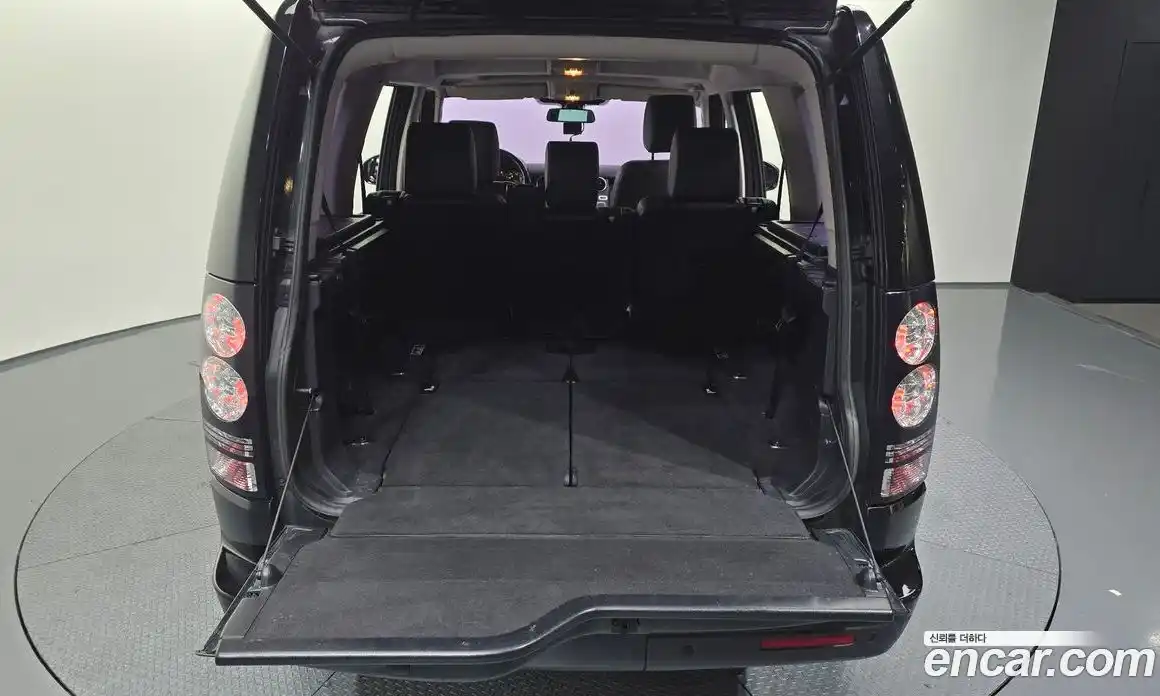 Land Rover Discovery 2014 3.0 гидро в Москве № 975704, фото 20