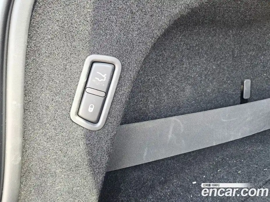 Maserati Levante 2017 3.0 гидро в Москве № 976470, фото 11