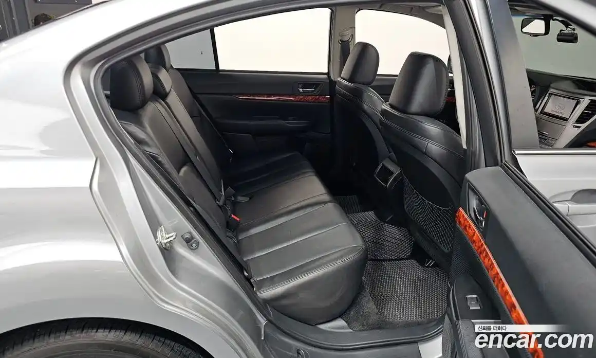 Subaru Legacy 2010 2.5 гидро в Москве № 976797, фото 12