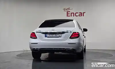 Mercedes-Benz E-Class 2019 1.9 гидро, миниатюра 4