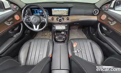 Mercedes-Benz E-Class 2019 1.9 гидро, миниатюра 7