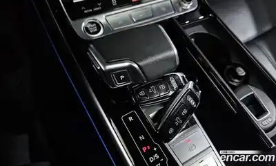Audi A8 2021 3.0 Автомат в Москве № 1002173, миниатюра 9