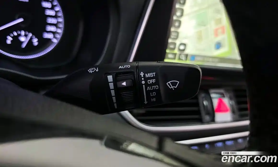 Hyundai Grandeur 2017 2.4 Автомат в Москве № 1002444, фото 15