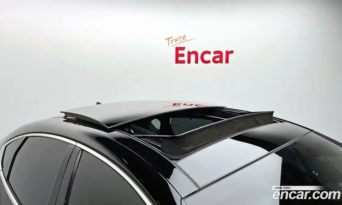 Hyundai Grandeur 2017 2.4 Автомат в Москве № 1002444, фото 20