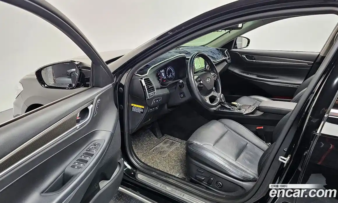 Hyundai Grandeur 2017 2.4 Автомат в Москве № 1002444, фото 10