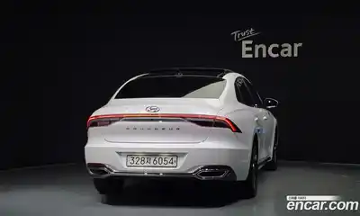 Hyundai Grandeur 2020 2.5 Автомат в Москве № 1002562, миниатюра 4
