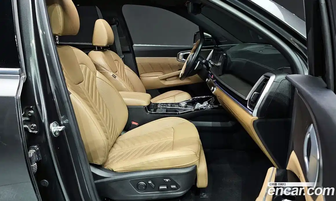 Kia Sorento 2023 2.2 Автомат в Москве № 1002930, фото 10