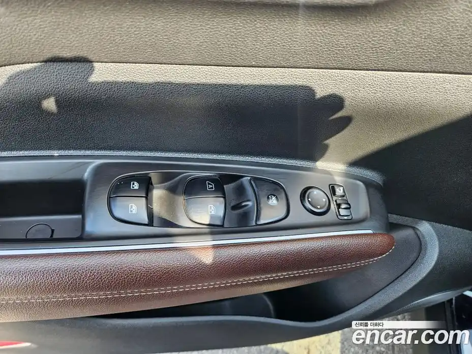 Renault QM6 2017 2.0 Автомат в Москве № 1003957, фото 15