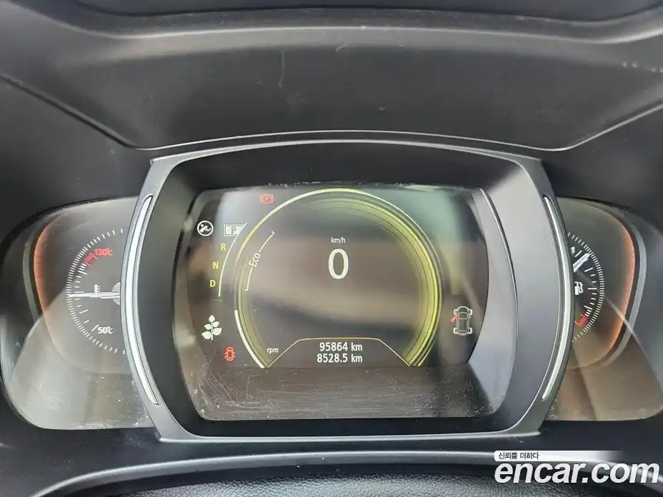 Renault QM6 2017 2.0 Автомат в Москве № 1003957, фото 19