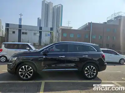 Renault QM6 2017 2.0 Автомат в Москве № 1003957, миниатюра 3