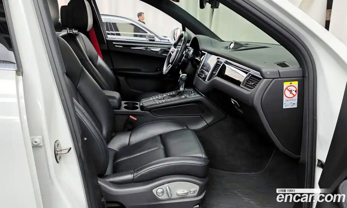Porsche Macan 2017 3.0 гидро в Москве № 1010947, фото 11
