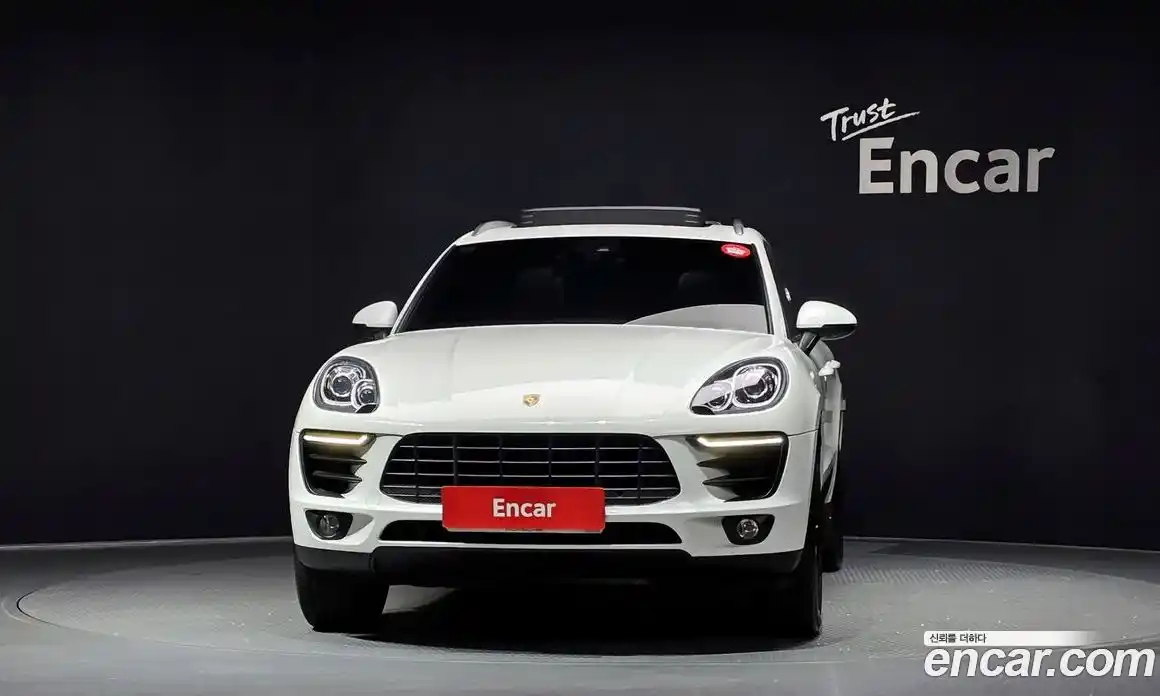 Porsche Macan 2017 3.0 гидро в Москве № 1010947, фото 3