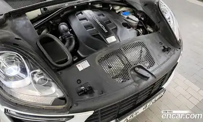 Porsche Macan 2017 3.0 гидро в Москве № 1010947, миниатюра 6